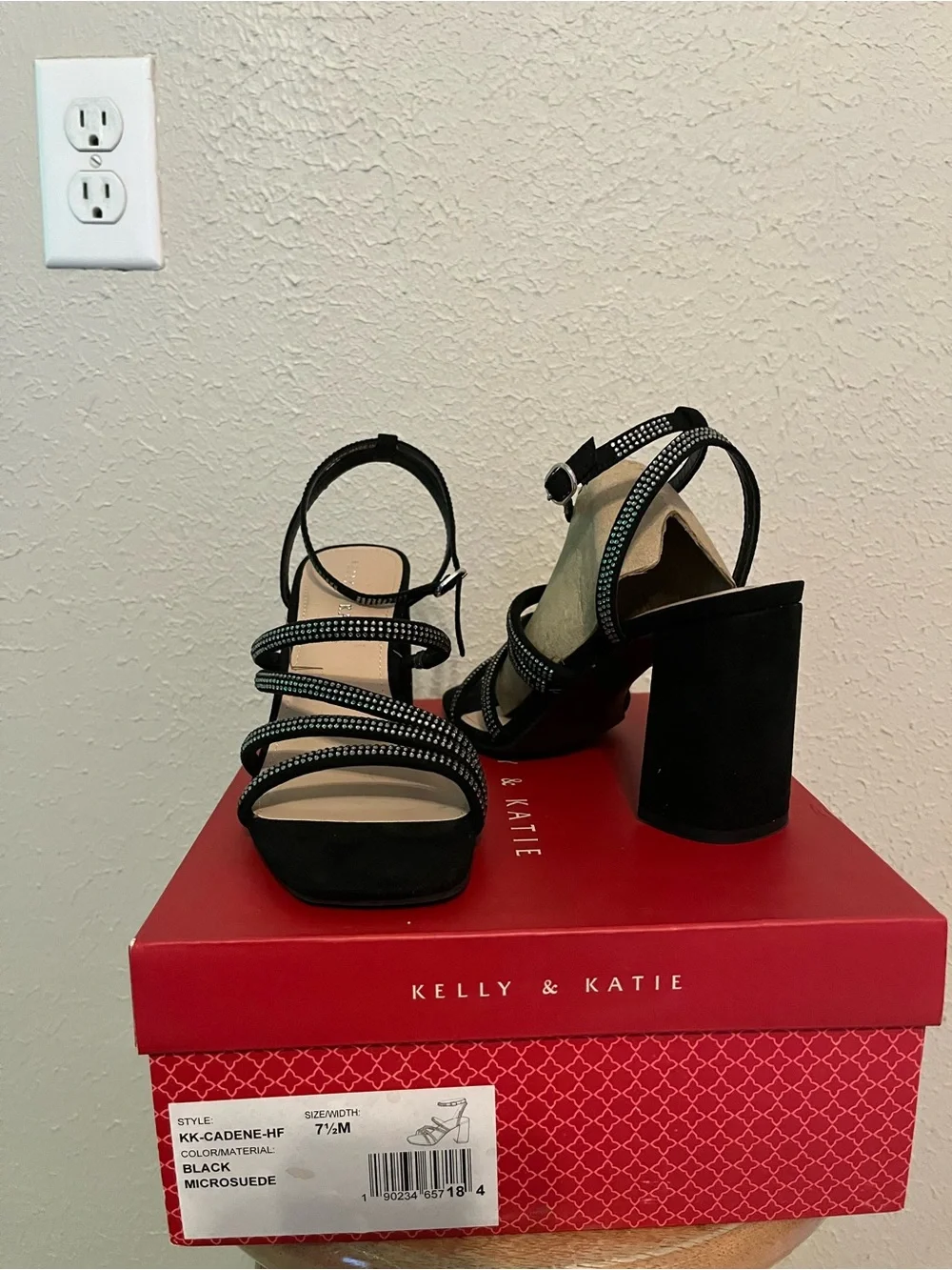 Kelly & Katie sophisticated black